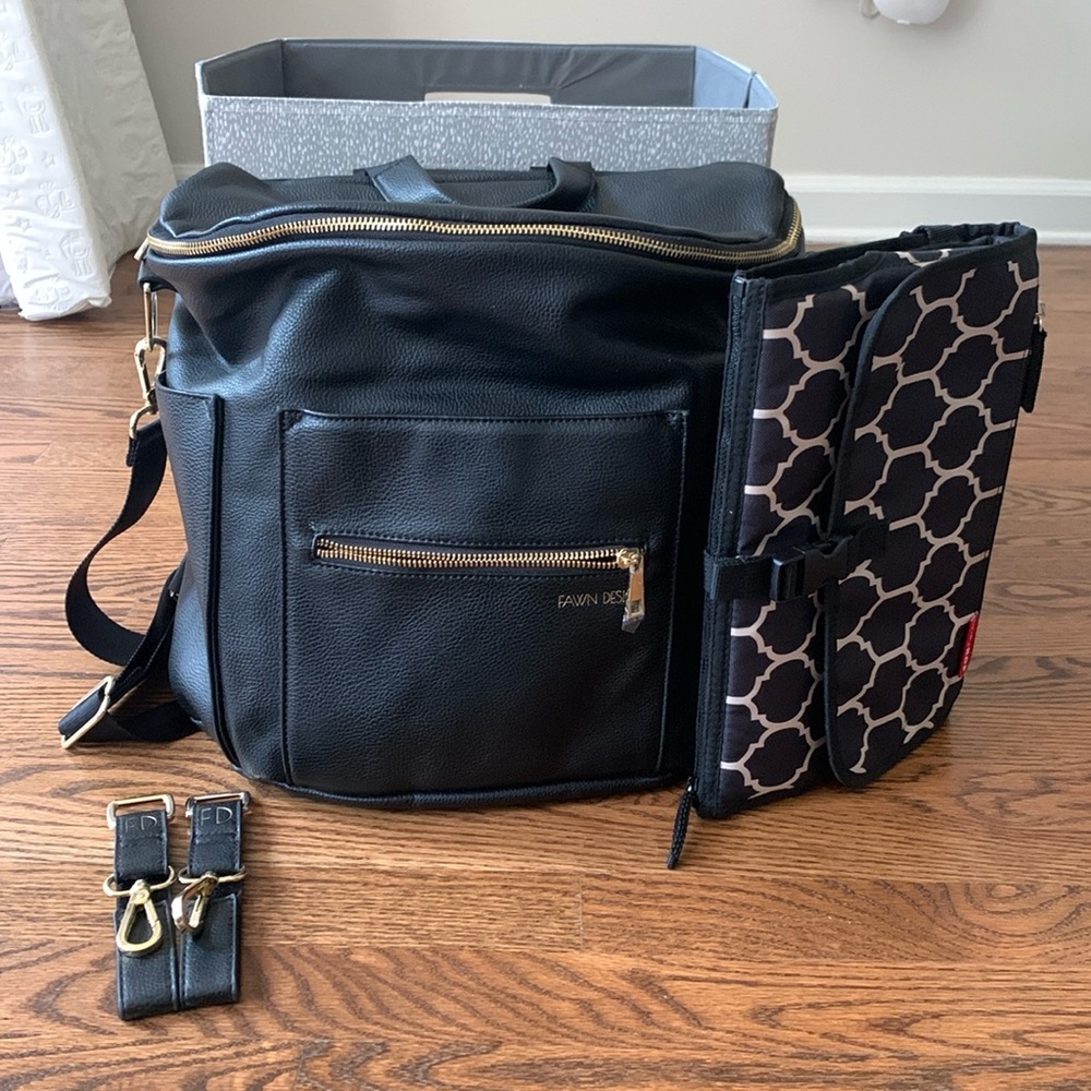 EUC Fawn Design Diaper Bag + Accessories